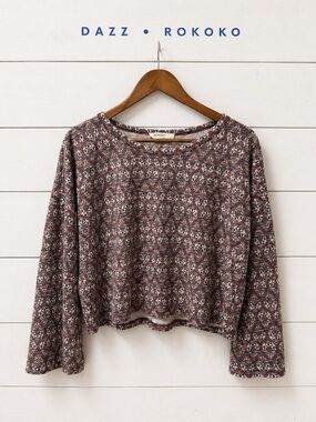 Rokoko by dazz pattern sweater size S